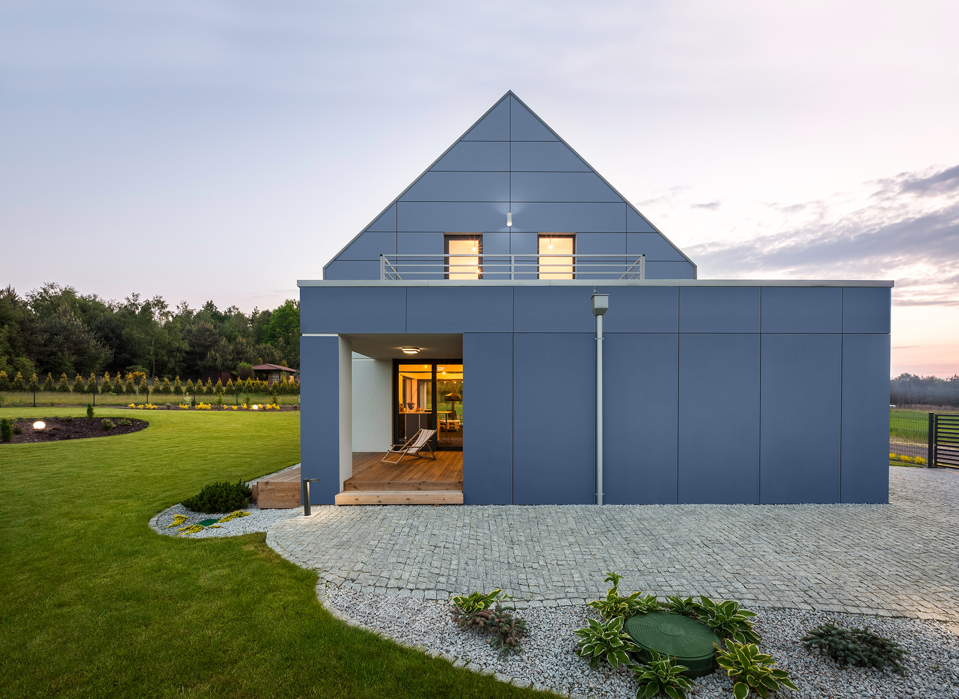 Suncol Casa Dove Blue BIPV Facade Integration