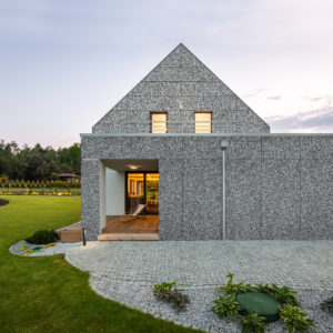 Granite Vintage Gray Facade Application